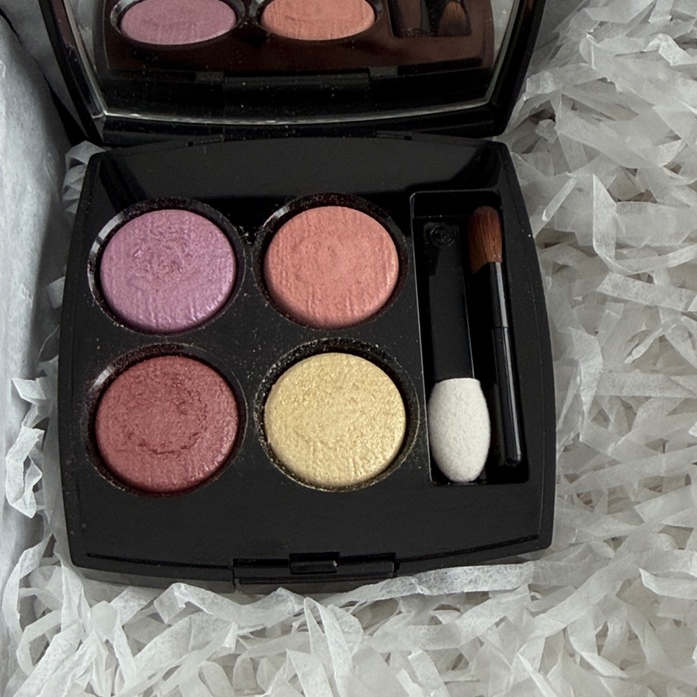 CHANEL 68 Delices multi-effect Quadra Eyeshadow - Picture 4 of 8